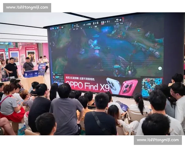 英雄联盟赛场震撼开场音乐点燃全场激情与荣耀瞬间揭秘